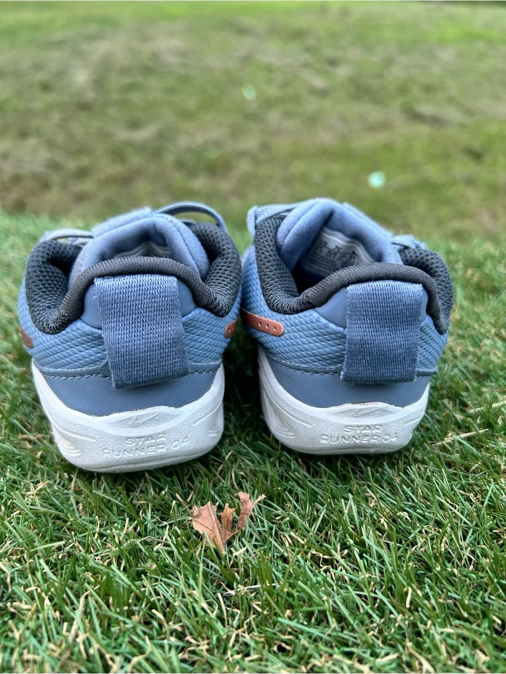 Nike star runner